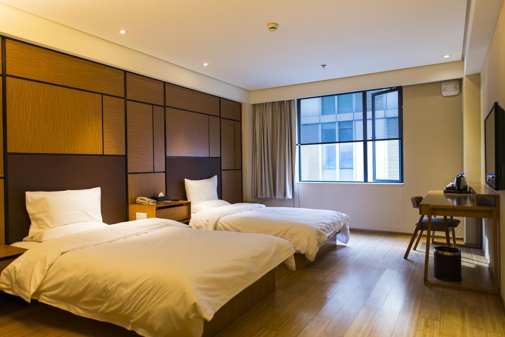 Ji Hotel Chengdu Chunxi Road Rum bild